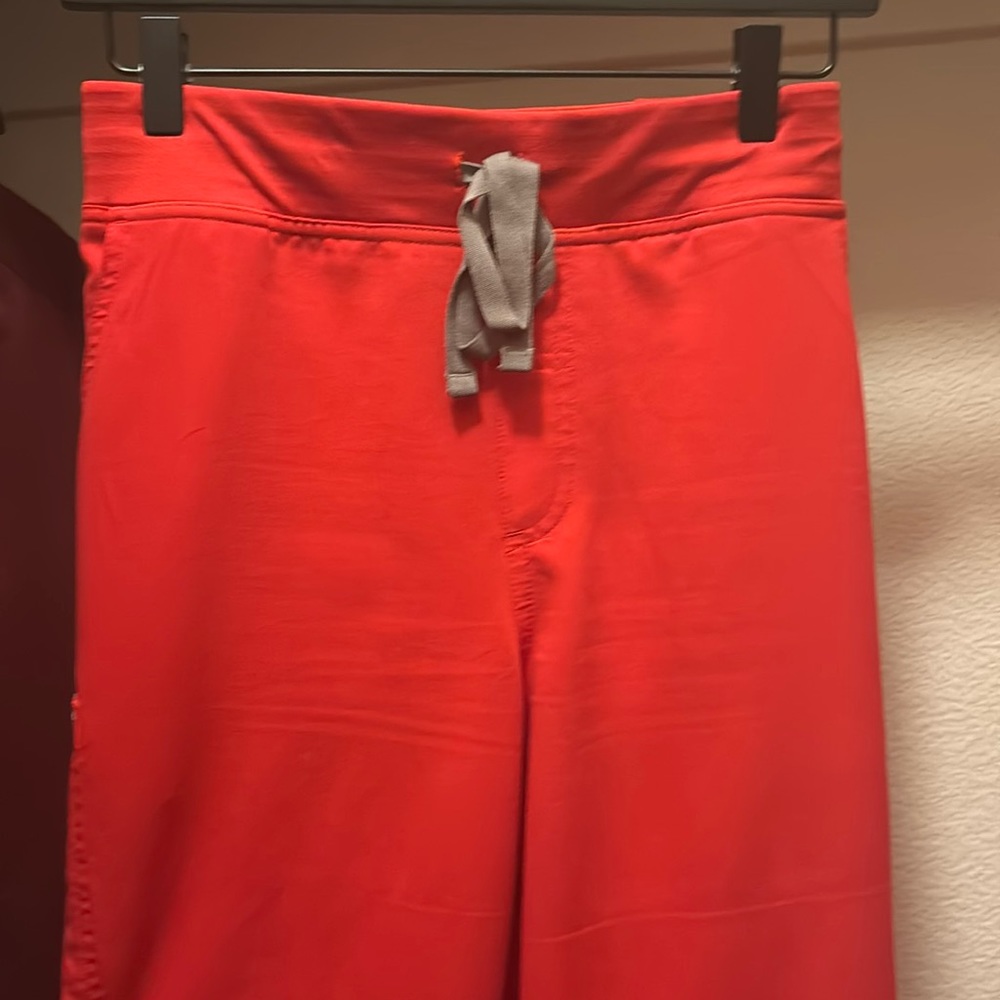 Women’s Figs XL Yola Scrub pants
